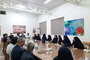 همنشینی اهالی شعر و ادب خوشاب در کتابخانه  عمومی شهدای سلطان‌آباد