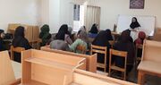 کارگاه «آشنایی با طب ایرانی و سبک غذایی سالم» در کتابخانه شهید سلیمانی