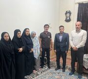 کتابداران لارستان میهمان خانواده شهیدان خالد باقری و مرتضی وفاپور شدند