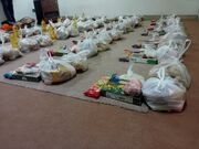 توزیع بسته های معیشتی رضوی بین نیازمندان سمنان