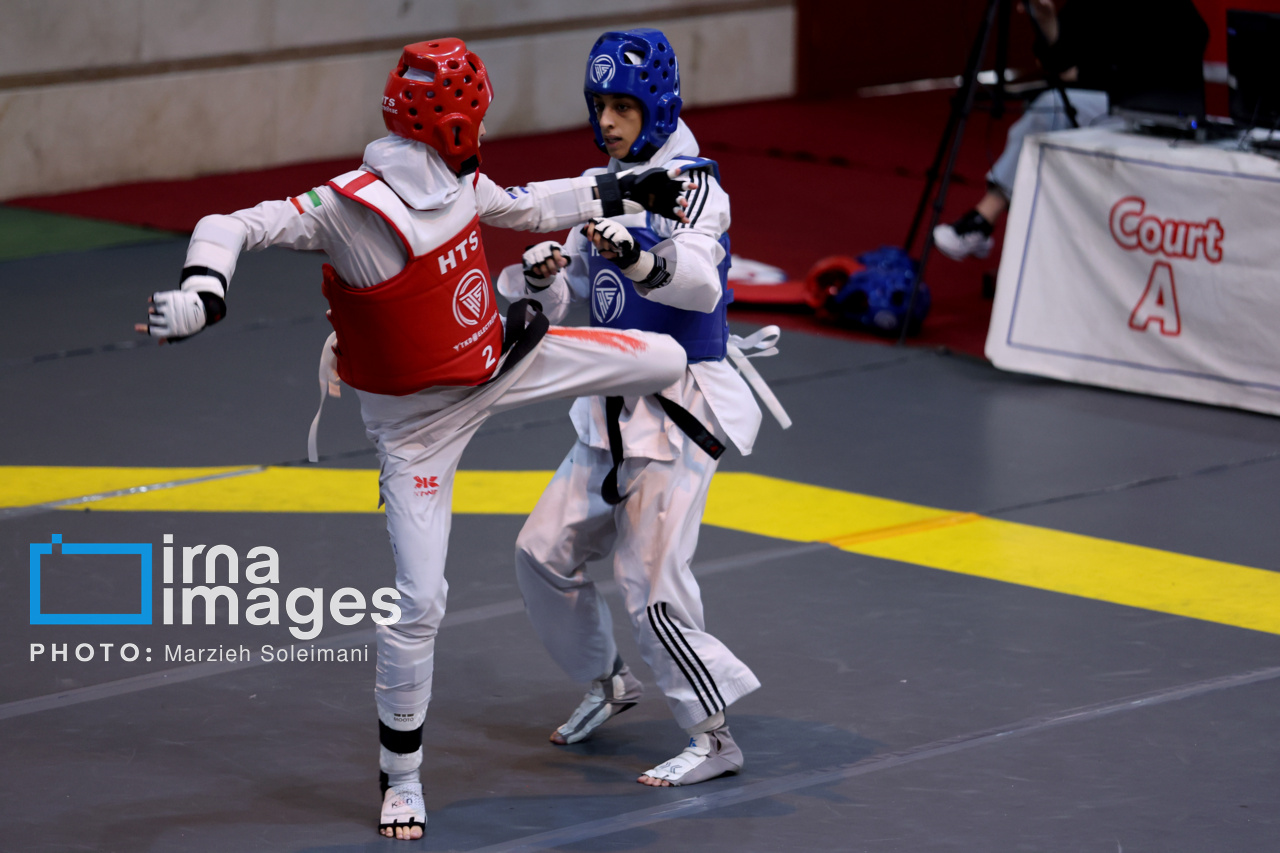 تکواندو قهرمانی جهان؛ حذف رزمیان و برتری میرحسینی و یزدانی