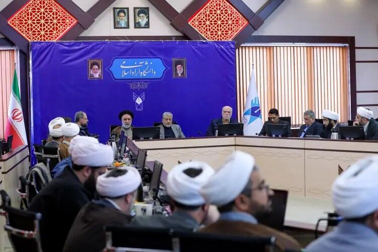 نشست مسئولان دفاتر نمایندگی مقام معظم رهبری در دانشگاه آزاد برگزار شد