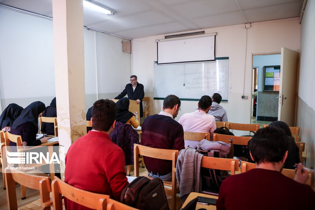 آغاز کلاس های درس دانشگاه آزاد اسلامی از ۹ اسفند به صورت حضوری