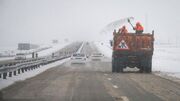 بارش برف در ۱۱ محور مواصلاتی فارس؛ تمامی مسیرها باز است