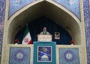 خطیب جمعه همدان: ملت صلح طلب ایران در برابر تجاوز قاطعانه می‌ایستد