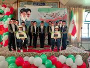 طنین ورود امام و شور دانش‌آموزان البرز در آستانه فجر انقلاب