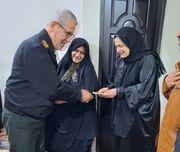 معاون فراجا: خانواده شهدا اسوه های صبر و استقامت هستند