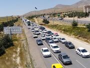 ترافیک سنگین در محورهای منتهی به تهران/ بارش باران در جاده‌های شمال‌غرب