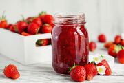 مارمالاد توت‌فرنگی قرمز؛ راز تهیه یک طعم بهشتی در خانه