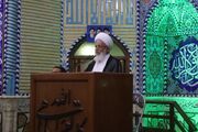 امام جمعه یزد: از طرح مسایل تفرقه‌انگیز پرهیز کنیم