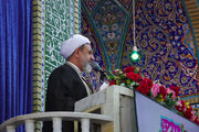 امام جمعه کرمان: جنگ تمام نشده و همبستگی ملت ایران در جبهه‌ها، پیروزی را نزدیک کرده است