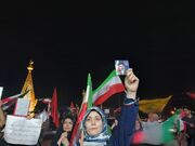 فریاد آرمان‌ها و مطالبات تزلزل‌ناپذیر مردم مبعوث در اجتماعات شبانه شیراز