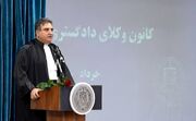 وکلا باید چراغ آگاهی و قانون‌مداری را روشن نگه دارند