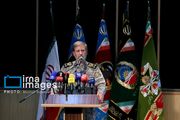سرلشکر حاتمی: دشمن جرات نکرد حتی به سواحل ما نزدیک شود/ نیروی هوایی ارتش حماسه‌ها آفرید