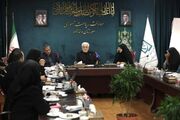 عارف: اختلاف‌نظرها درباره مذاکرات به دعوای داخلی تبدیل نشود/ تنگه هرمز ملک مطلق ایران است
