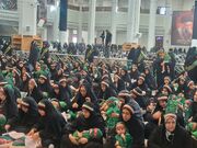 ضیافت اشک مادران شیرخوارگان در حرم شاهچراغ(ع)؛ هم‌نوایی با ناله‌های کوچک‌ترین شهید کربلا