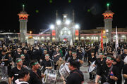 ندای یا حسین(ع) در شب عاشورا در قم طنین انداز شد