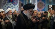 نماز ظهر عاشورا ؛ نیایش سرخی سرشار از رازی حزن انگیز