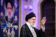 مردی که عارف به زمان بود