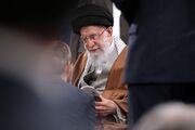 نگاه راهبردی رهبر شهید به شعر، میراثی ماندگار برای فرهنگ ایران است