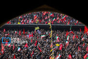 نگاه روزنامه سنگاپوری به آیین وداع با آقای شهید ایران