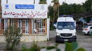 اعزام تیم عملیاتی دانشگاه علوم پزشکی دزفول برای پوشش امدادی آیین تشییع رهبر شهید