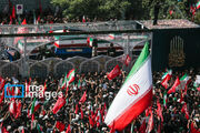 خودروی حامل پیکر رهبر شهید به میدان آزادی رسید