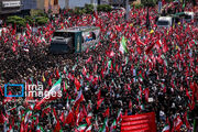 روحانی اهل سنت: ارادت مردم کردستان به ارزش‌های دینی در آیین تشییع رهبر شهید نمایان شد