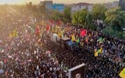 نجف در سوگ رهبر شهید انقلاب اسلامی؛ حضور گسترده مردم عراق در آیین تشییع