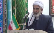 امام جمعه سنندج: مراسم باشکوه بدرقه رهبر شهید نماد وحدت و یکدلی بود