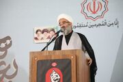 امام جمعه سمنان: دشمن وحدت ملت‌های مسلمان را در تشییع «رهبر شهید» تهدید می‌داند
