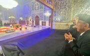 ادای احترام رییس مجلس و وزیر خارجه اندونزی در مزار قائد شهید ایران