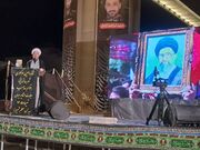 امام جمعه شیراز: «باید برخاست» می‌خواهد امت اسلامی را از خواب گران بیدار کند