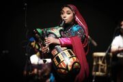 «رازهای نی‌انبان گالیسیایی» را با هدف پیوند فرهنگ‌ها ترجمه کردم/ تبریک «یامال» +فیلم