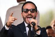 رئیس‌جمهوری منتخب کلمبیا از تعطیلی ۱۴ سفارتخانه خبر داد