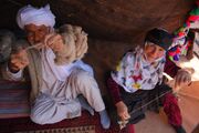 خدمات‌رسانی به عشایر نهبندان و درمیان مکان‌محور می‌شود