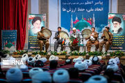 همایش هفته وحدت در کرمانشاه با حضور ۴۰۰ نفر از علمای شیعه و سنی برگزار می‌شود