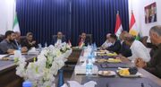 تأکید مسوولان ایران و عراق بر تسهیل تردد و رونق تجارت در مرز پرویزخان