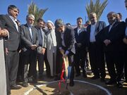 ساخت بستان‌سرای وحشی بافقی با حضور وزیر فرهنگ و ارشاد آغاز شد