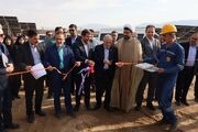 نیروگاه خورشیدی ۹ مگاواتی ملایر با حضور وزیر دادگستری وارد مدار شد