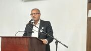 نماینده مجلس: افتتاح بیمارستان و قطار شهری، مطالبه جدی خبرنگاران هرمزگان باشد 