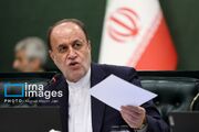 حاجی بابایی: باید آمریکا را در منطقه محاصره کنیم