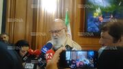 چمران: تابلوهای پناهگاه‌ در تهران نصب شده/ ساعت کار تغییر می‌کند