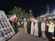 همایش اقتدار و رژه شبانه ۸ هزار نفری «جان‌فدایان» در دارالولایه جیرفت برگزار شد  