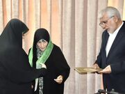 ۲۰ بانوی امدادگر دوران دفاع مقدس با اهدای نشان امام رضا در تبریز تجلیل شدند