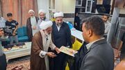 نماینده ولی فقیه در سپاه با خانواده شهدای جنگ اخیر در قشم دیدار کرد