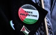 حمل نشان فلسطین در مدارس انگلیس زیر تیغ ممنوعیت/وقتی حتی نماد همبستگی هم تحمل نمی‌شود