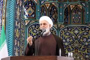 امام جمعه کیش: مسوولان برای کاهش فشار معیشتی مردم تدبیر کنند