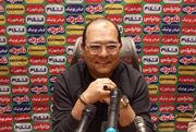 سرمربی ذوب آهن: با تمام توان برای کسب پیروزی و خوشحالی هواداران تلاش می‌کنیم
