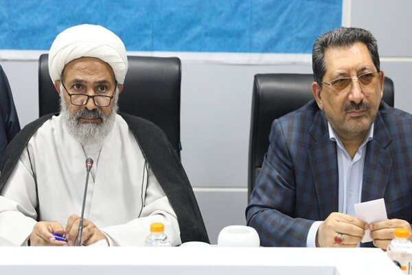 محدودیت واردات خودروهای لوکس؛ نگرانیها از فشار بر بازار ارز